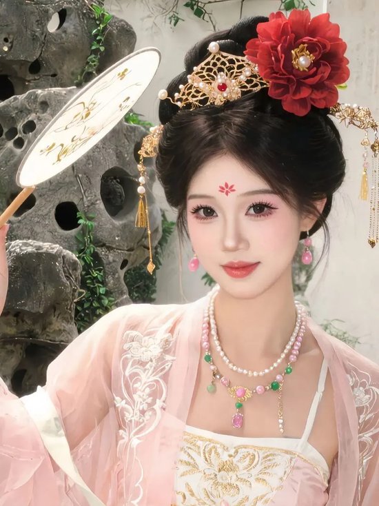 玉儿饰菊花花神