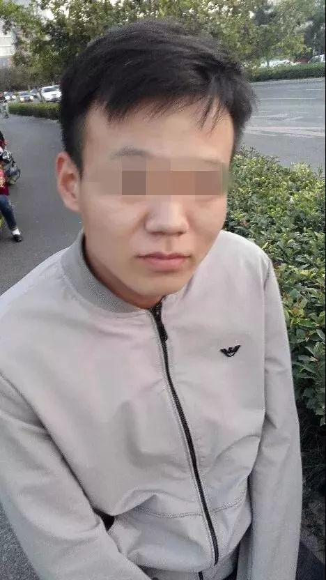 2018-10-12 18：18：09