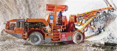 神農(nóng)隧道 施工現(xiàn)場