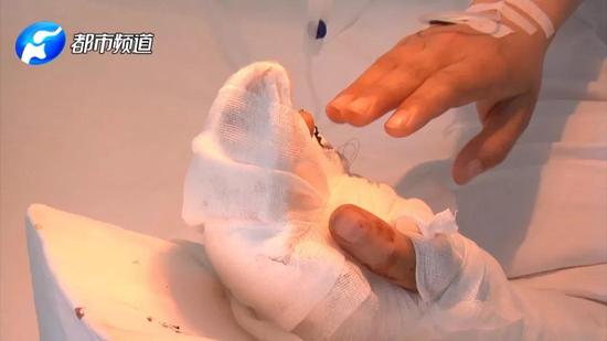 河南22岁姑娘辞掉工作去当钢筋工 背后原因让人泪目 河南22岁姑娘辞掉工作去当钢筋工 背后原因让人泪目