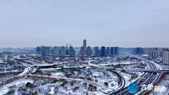 “郑州雪景宛如水墨丹青画”刷屏，作者揭秘创作幕后｜面孔