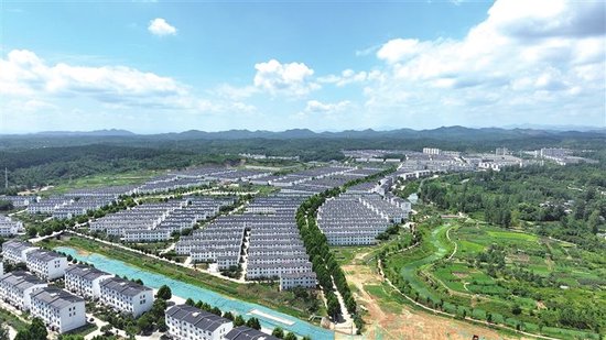 移民新村——三官新村。