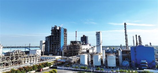 化工新材料产业园区。 本栏图片均由永城经开区提供