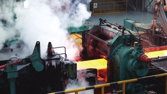 闽源钢铁集团1450mm高性能热轧卷板带钢轧制生产线。