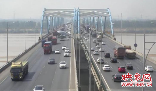 河南高速交警提醒：避开“五一”假期最后一天