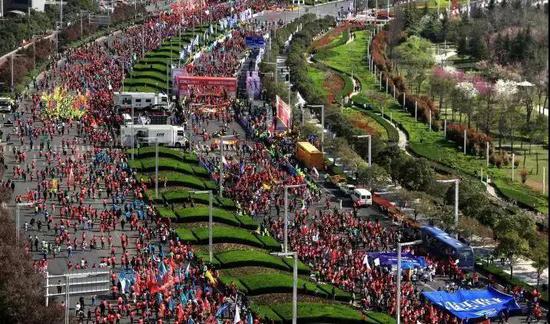 郑开马拉松公里牌口号征集开始啦!