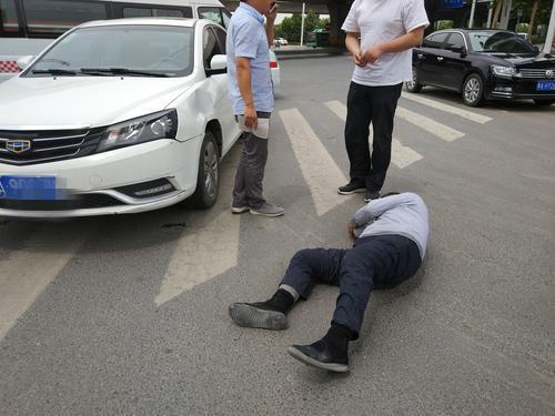 ֣�ݽ�ͷ������綯�����д���� ɲ������ײ�Ͻγ�