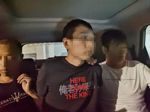 冒充工作人员骗走45万元苹果产品 俩小贼被郑州警方抓获