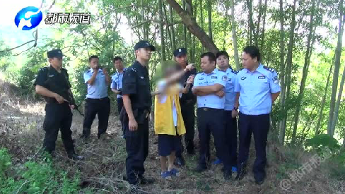 (嫌疑人指认现场↑)