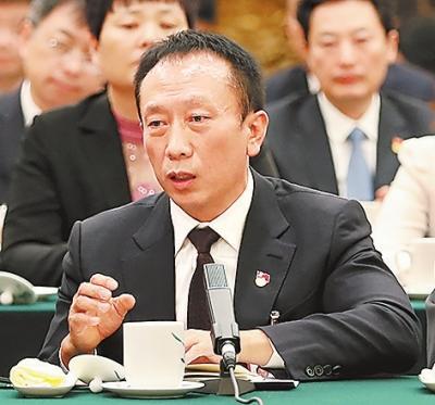 黄久生 全国人大代表、潢川县双柳树镇驻郑州农民工党支部书记