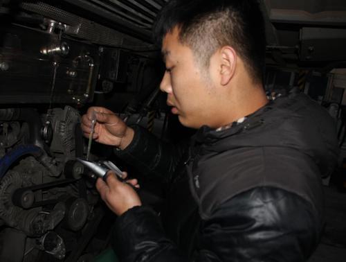 河南省郑州市将迎来一次大范围降温 公交一公