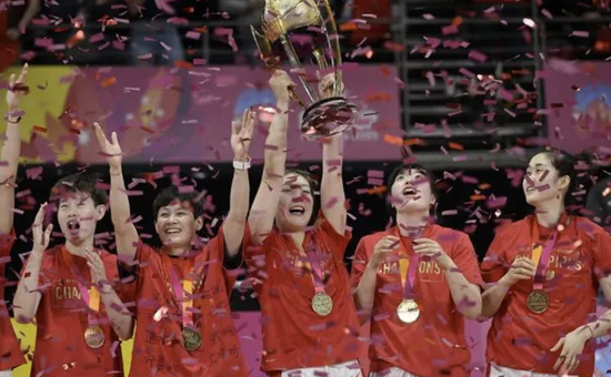 中国女篮亚洲杯夺冠！启蒙教练评河南籍女篮队员张茹“低调且坚韧”