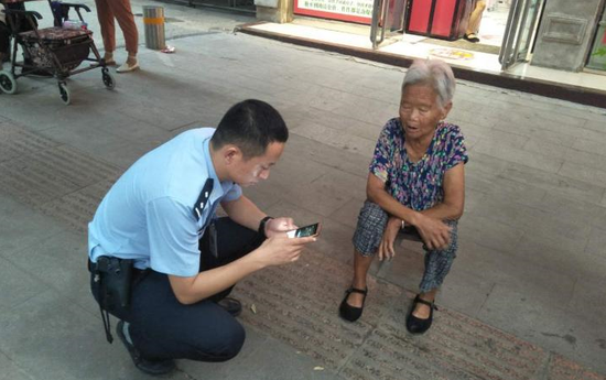 中牟老人走失警情频发 民警提醒:避免老人单独