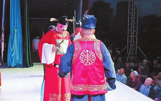 金不换演出现场。受访者供图