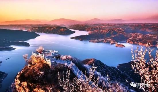 桃花最佳观赏点:桃花岛、黄河亭观景台、河山图观景台、天坛峰。