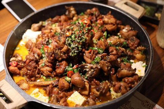 來自四川的井水豆花，在鄭州也能吃到了！你知道嗎？