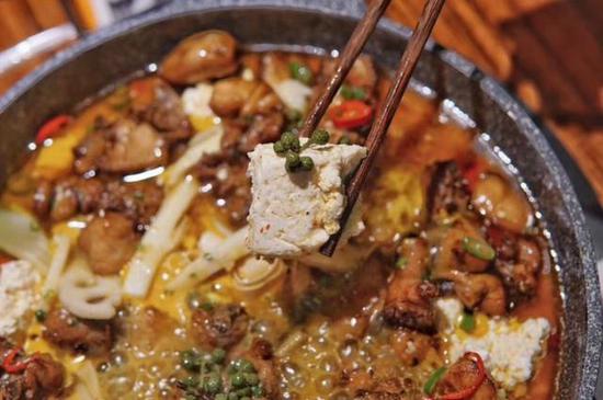 來自四川的井水豆花，在鄭州也能吃到了！你知道嗎？