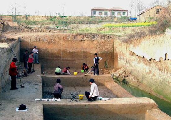 發(fā)掘現(xiàn)場