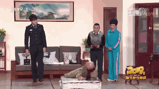 葛优春晚上卖的“保健床垫”真的有售 河南查处一批虚假宣传床垫 葛优春晚上卖的“保健床垫”真的有售 河南查处一批虚假宣传床垫
