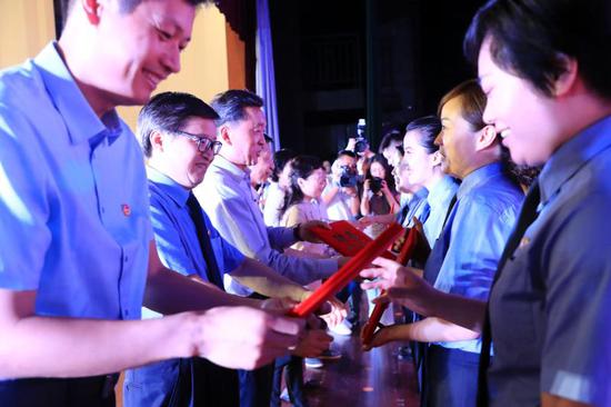 河南省检察院举办关爱祖国未来 擦亮未检品牌