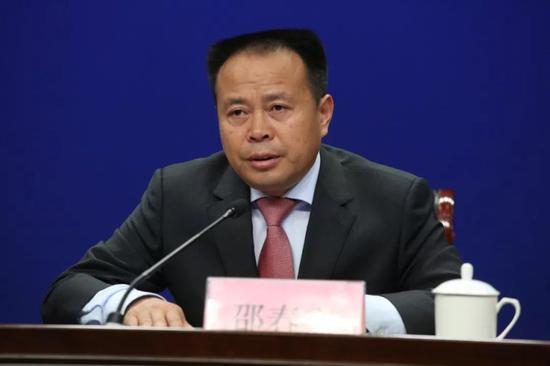 信阳市副市长邵春杰