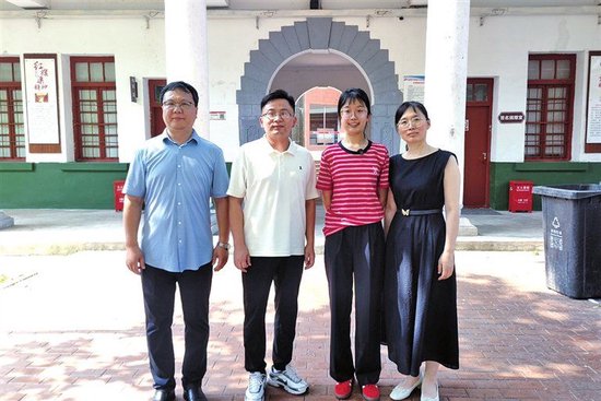 许昌姑娘考上清华 分享三点学习秘诀
