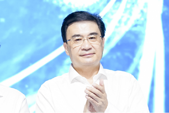 何金平出席活动并启动仪式