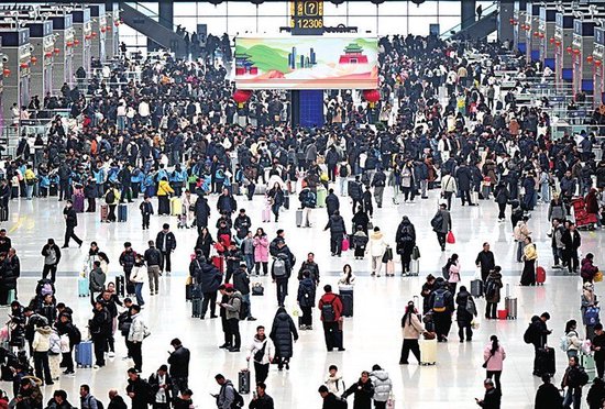 河南全力以赴迎战春运大考 共计40天、预计6.73亿人次