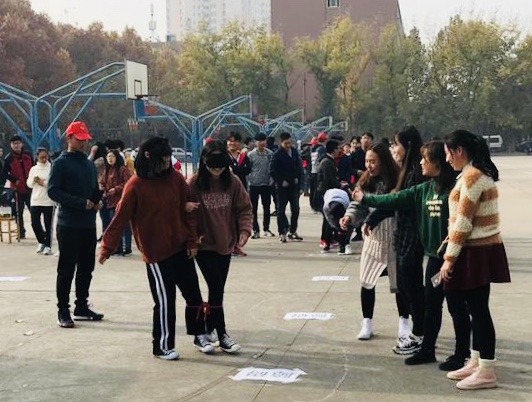 户外拓展活动掠影