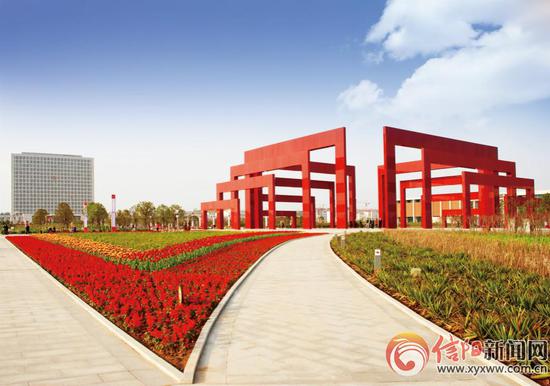 图为百花园世界之窗一角 资料图片