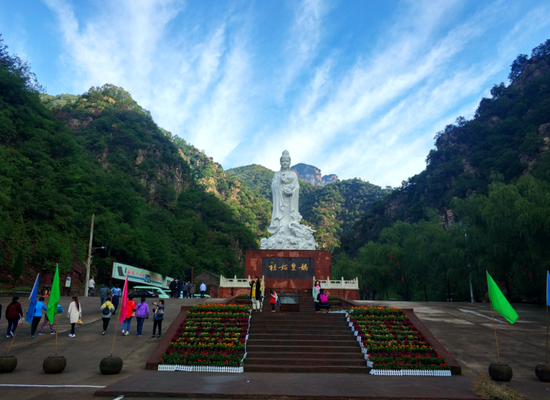 小沟背娲皇广场