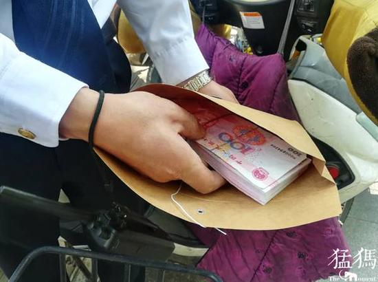 ֣�������ﹲ�������ϰ� 8000Ԫ�ֽ���˱���������