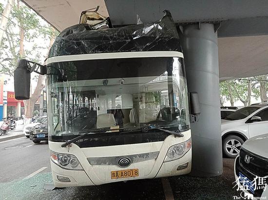 ֣�ݴ�ͳ�ײ���Ŷպ��� ������"��"4������