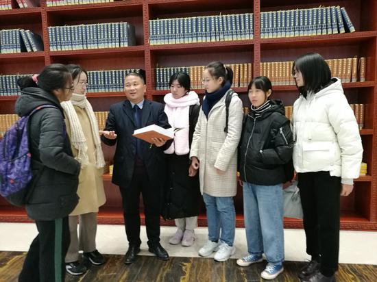 河南财经政法大学“出彩河南”研学团队