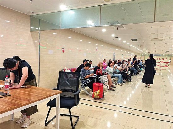 记者实测郑州四类避暑场所 兼顾看书自习、亲子遛娃等多种需求