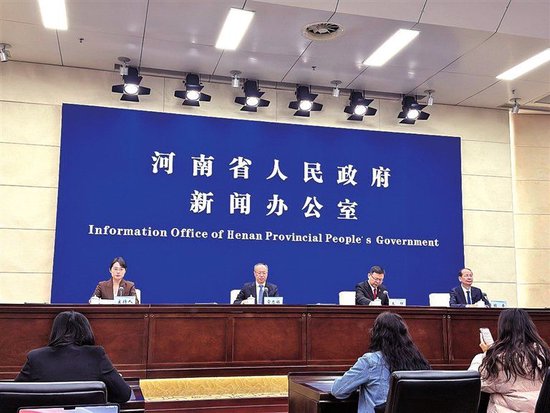 河南政法系统为民营经济发展全面护航 严打“逃废债”、整治涉企“挂案”