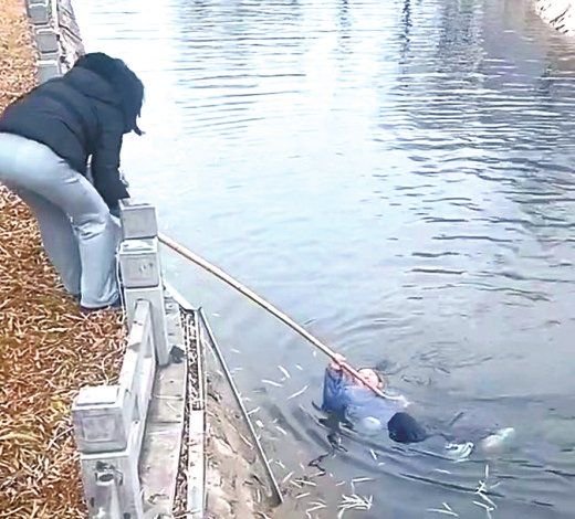 ��������·�˺�������ͽ��������ϰ� ��Ƶ��ͼ