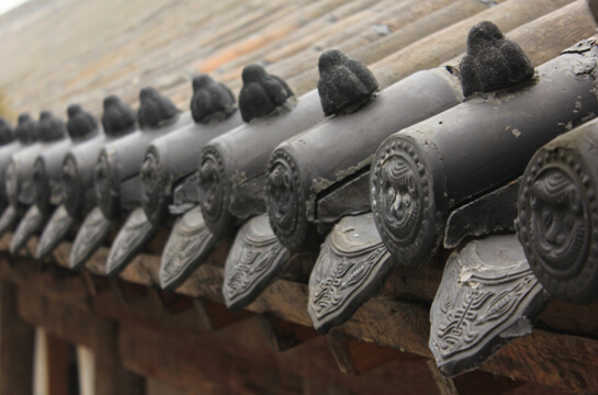 歷經(jīng)千年的石雕栩栩如生