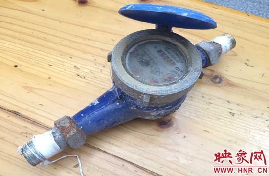 村民一直未用遭廢棄的水表 吳彥飛 攝