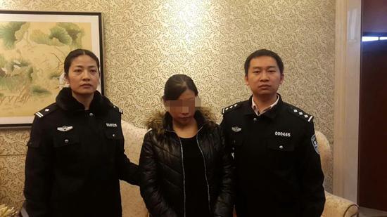 從匈牙利引渡在逃嫌疑犯