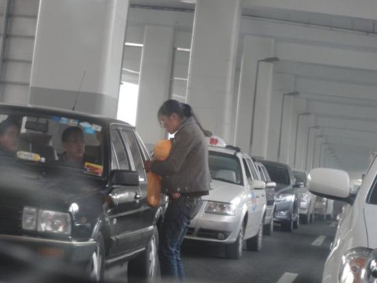 马路丐帮。资料图