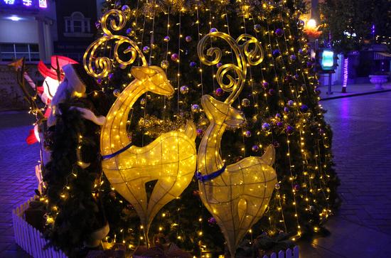 方特夢幻王國圣誕節與你浪漫相約