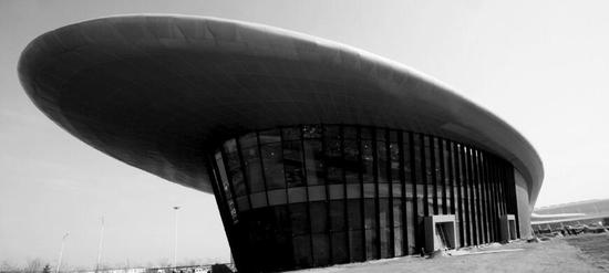 T2航站樓配套的綜合換乘中心