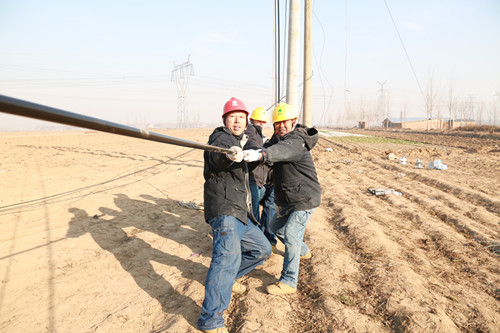 開封供電公司：改造線路惠民生