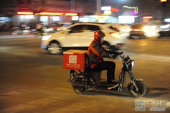 跨年夜的溫暖瞬間