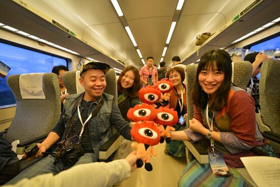 40位中國(guó)頂級(jí)旅游博主以及眾多名人嘉賓等百位旅行家出席