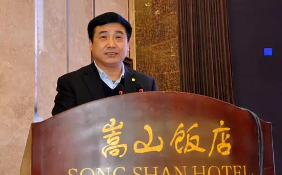 鄭州大學副校長、鄭州大學第一附屬醫(yī)院院長闞全程在成立大會上致辭