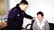 孩子的“姥姥”见到民警后泪流满面 