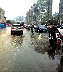 鄭州多處發(fā)生暖氣爆管事故