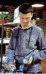 郑州大学贫困生获评自强之星